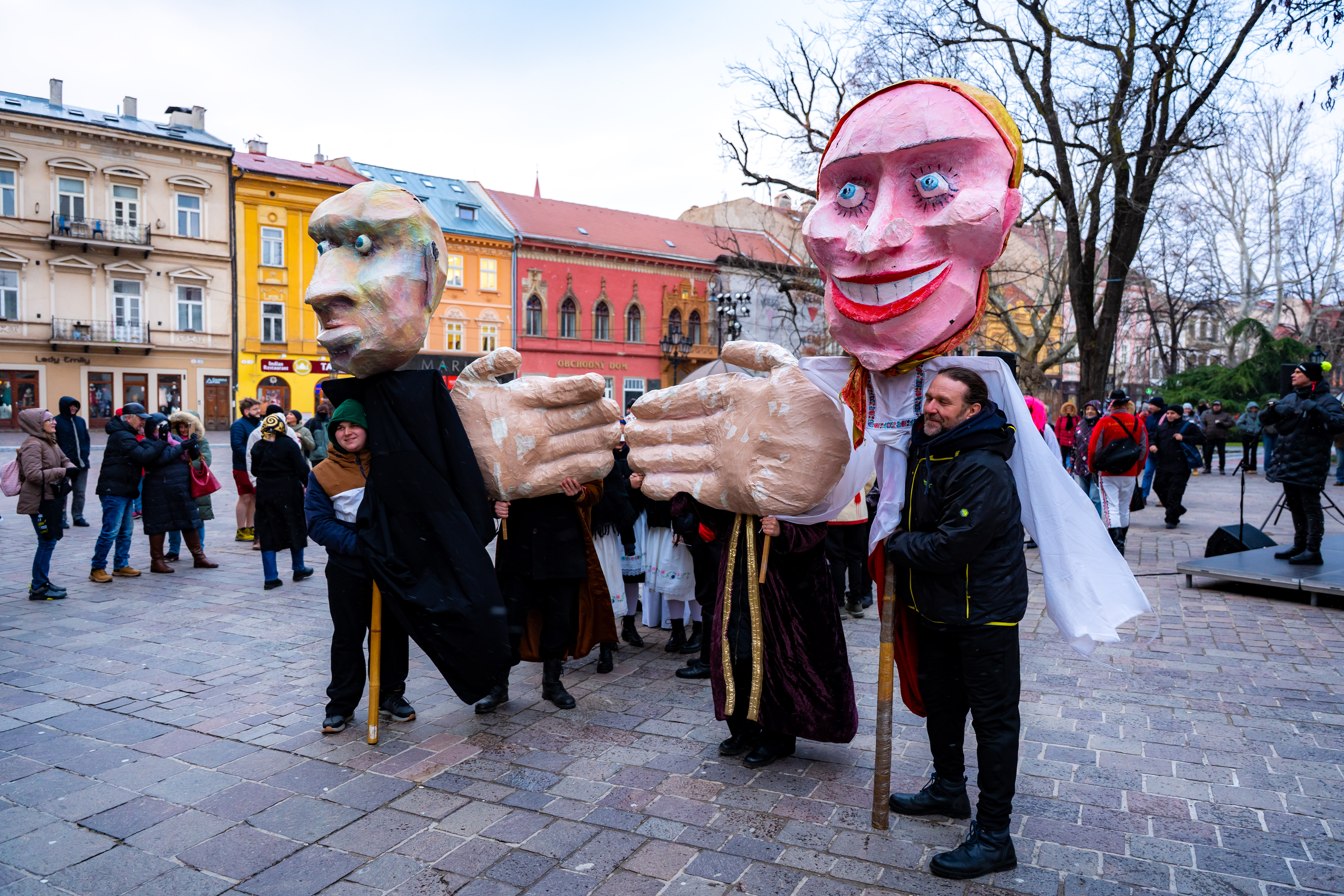 Fasiangy na Hlavnej-5